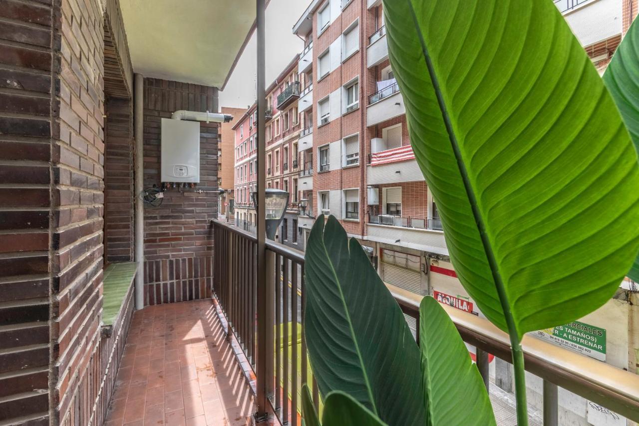 New! Lovely 4-Bedroom Loft In Bilbao Bilbau Exterior foto